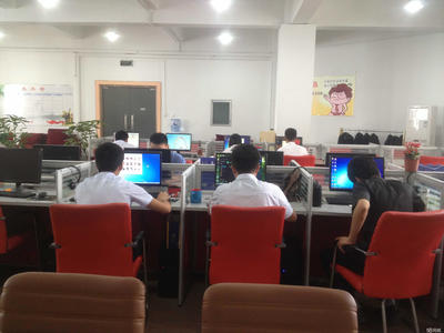 万高商务咨询 企业决策的可靠信息伙伴